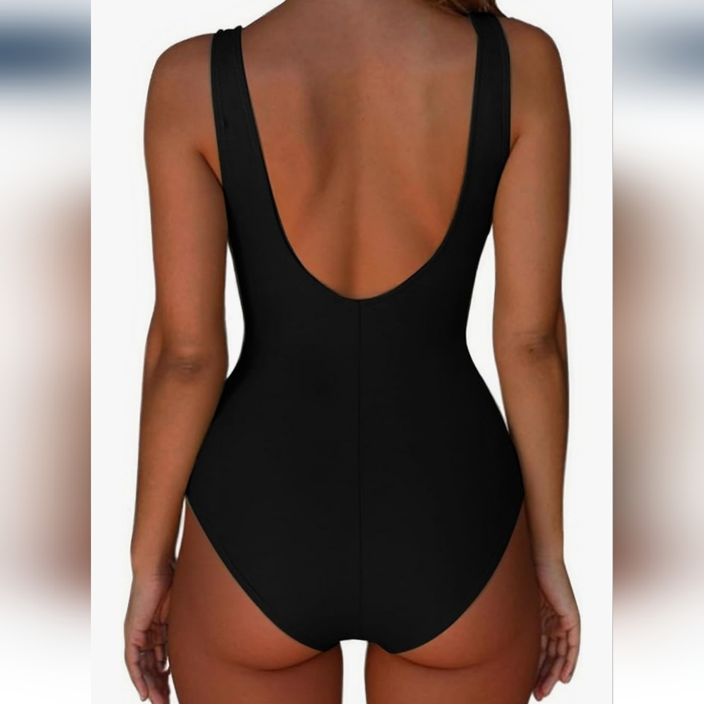 Amazon Classic Black Women's One Piece Swimsuit, Medium - Picture 3 of 9